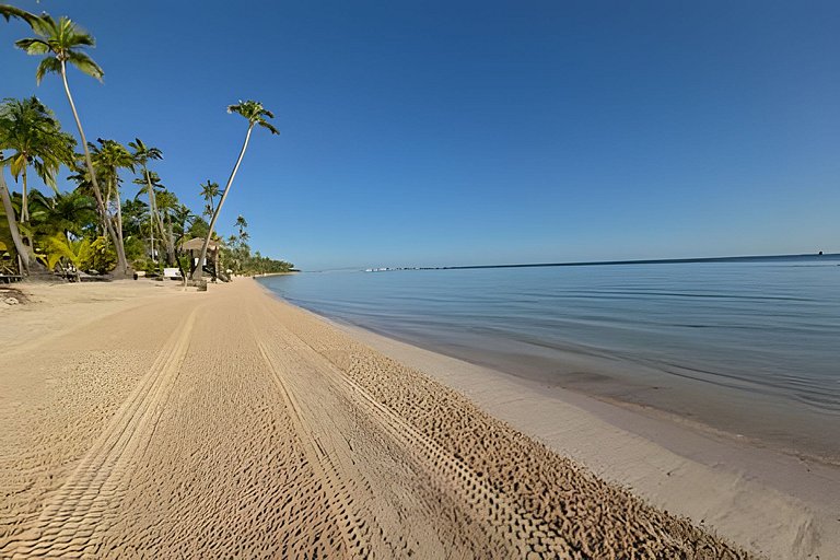 Los Corales Moderno Apto: Piscina y Playa 10 min