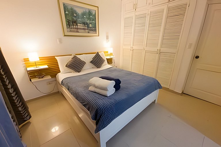 Los Corales Moderno Apto: Piscina y Playa 10 min