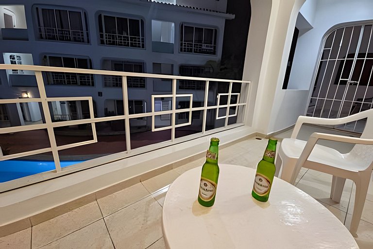 Los Corales Moderno Apto: Piscina y Playa 10 min