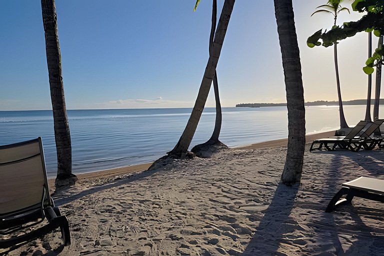 Los Corales Moderno Apto: Piscina y Playa 10 min