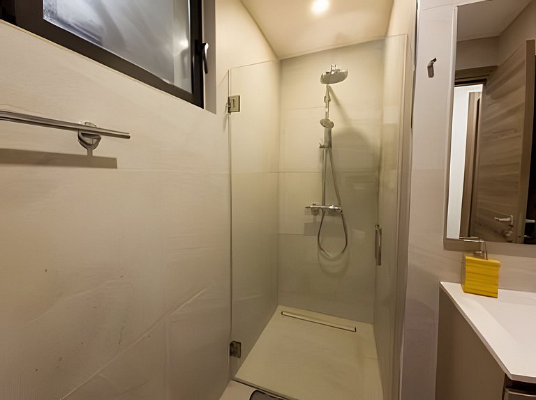 Condominio de lujo Salida a playa Estilo Resort Muchas comod